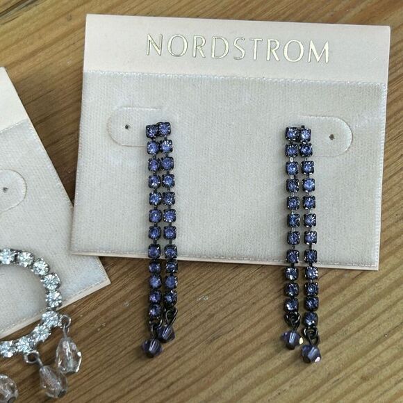 NWT Lot Of 2 Pairs Nordstrom Rhinestone Round Dangle & Linear Drop Earrings Set - Picture 4 of 6